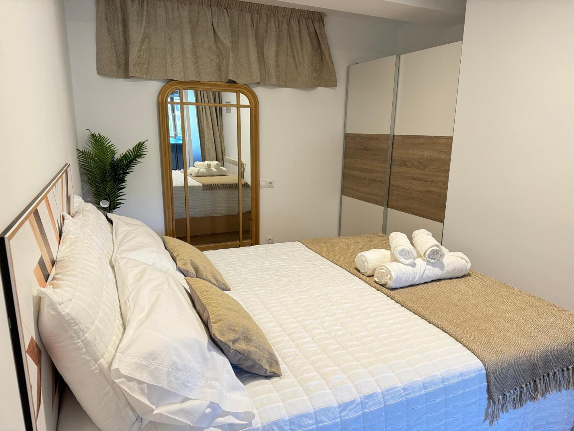 Ferienwohnung Mirador A La Plaza Estella Exterior foto